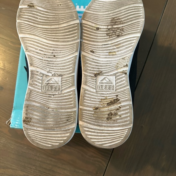 Reef Women’s Cushion Coast Slip On Sneaker - Picture 7 of 7